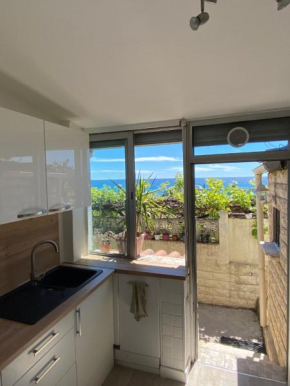CANNES RIVAGE bord de mer